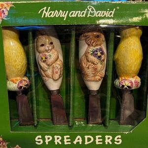 Harry and David Yellow & Cream Ceramic Handle Spreaders - Set of 4